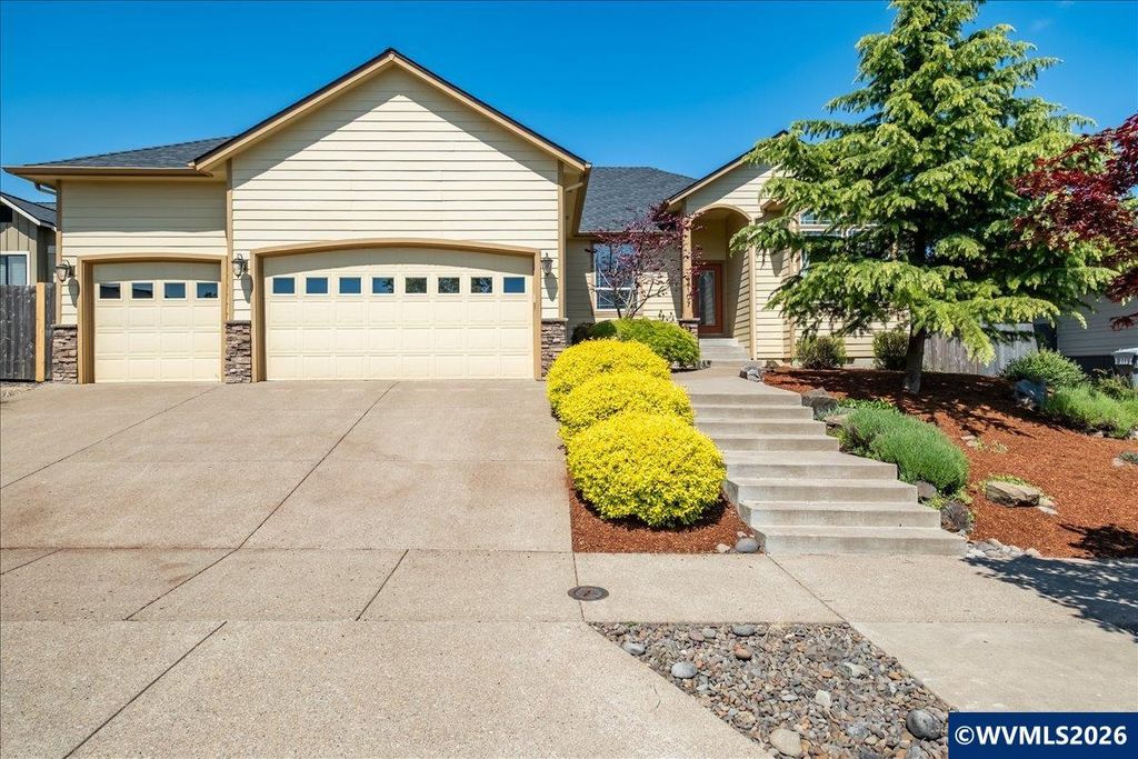 2107 Grace Av NW, Albany, OR 97321