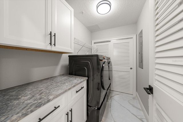 211 DOLPHIN POINT 302, Clearwater, FL 33767