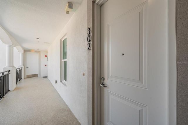 211 DOLPHIN POINT 302, Clearwater, FL 33767