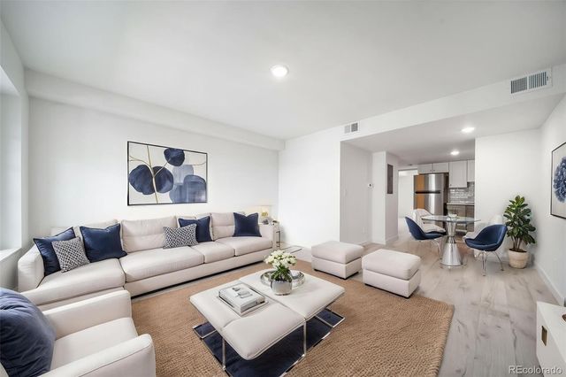 1885 S Quebec Way A111, Denver, CO 80231