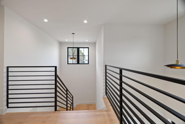 568 Creekside Court, Half Moon Bay, CA 94019