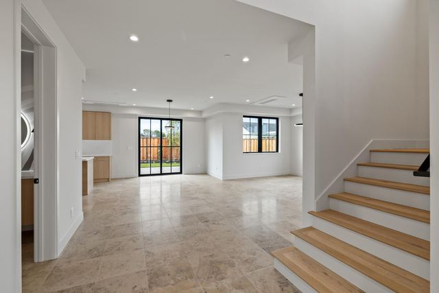 568 Creekside Court, Half Moon Bay, CA 94019