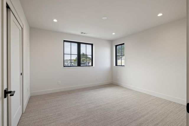 568 Creekside Court, Half Moon Bay, CA 94019