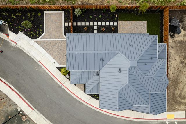 568 Creekside Court, Half Moon Bay, CA 94019