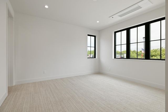 568 Creekside Court, Half Moon Bay, CA 94019