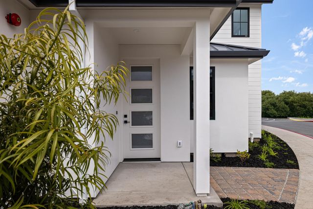 568 Creekside Court, Half Moon Bay, CA 94019