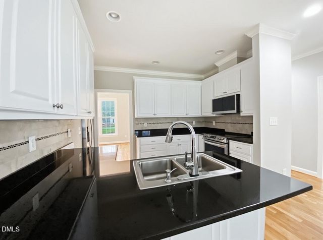 2017 Black Walnut Farm Road, Hillsborough, NC 27278