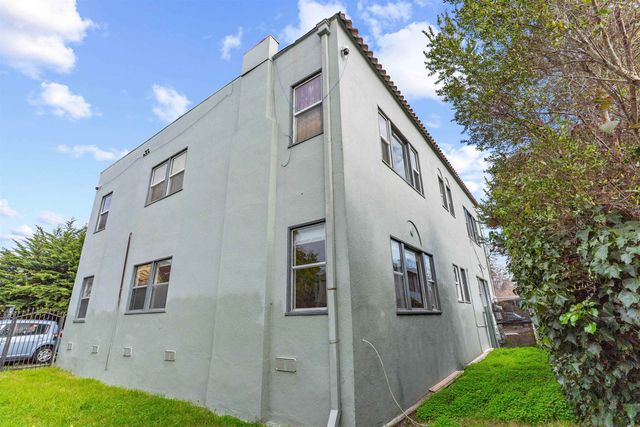 2238 7Th, Berkeley, CA 94710