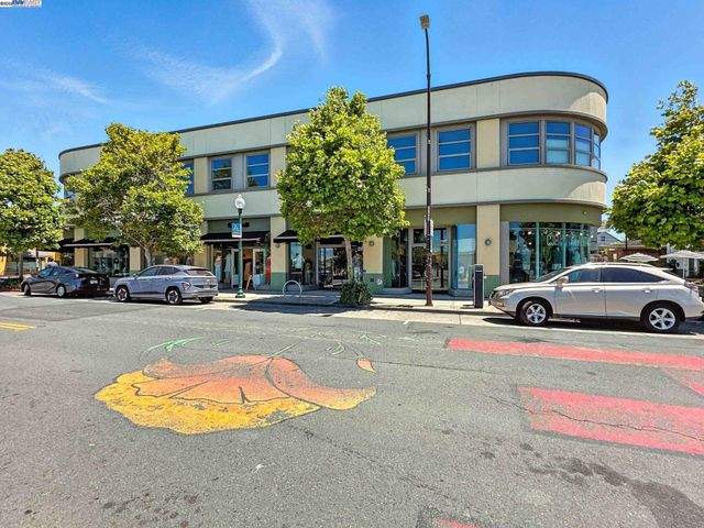 2238 7Th, Berkeley, CA 94710
