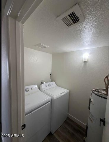 2807 E Paradise Lane Apt 102, Phoenix, AZ 85032