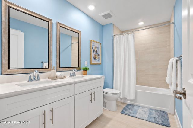 116 Woolley Court, Oakhurst, NJ 07755