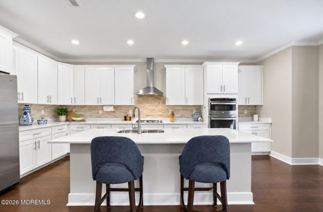 116 Woolley Court, Oakhurst, NJ 07755
