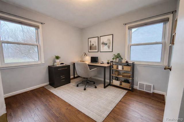 3711 Hunter Avenue, Royal Oak, MI 48073