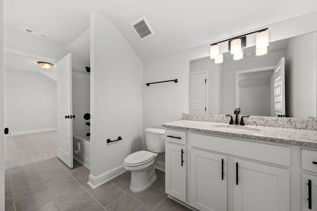 527 Rohan Drive, Murfreesboro, TN 37129