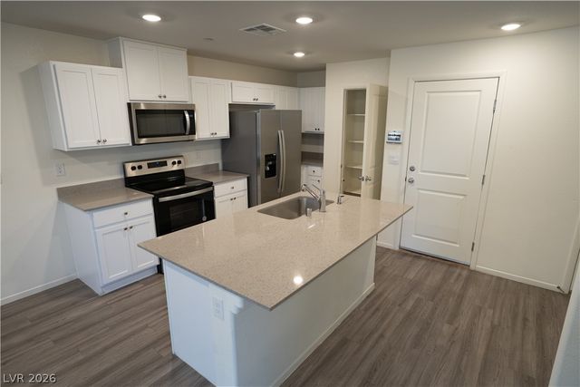 9918 Daffodil Hills Street, Las Vegas, NV 89141