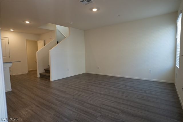 9918 Daffodil Hills Street, Las Vegas, NV 89141