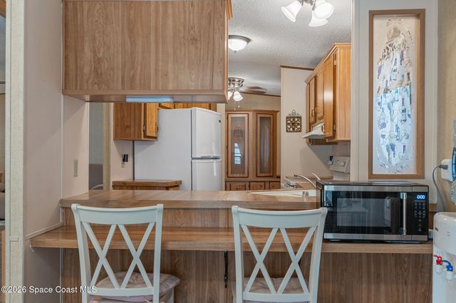 1990 Crystal Lane, St. Cloud, FL 34769