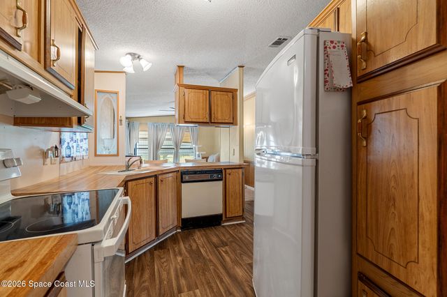 1990 Crystal Lane, St. Cloud, FL 34769