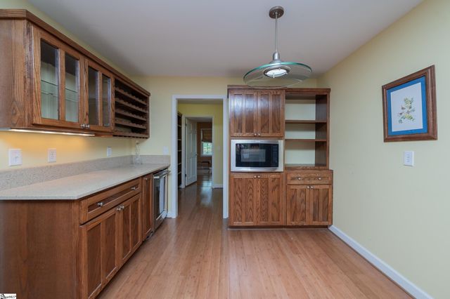 116 Sycamore Drive, Marietta, SC 29661