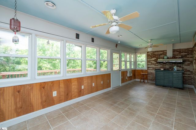 116 Sycamore Drive, Marietta, SC 29661