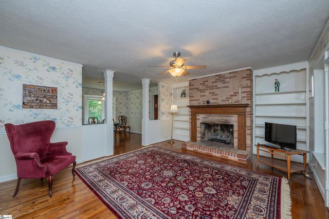 116 Sycamore Drive, Marietta, SC 29661