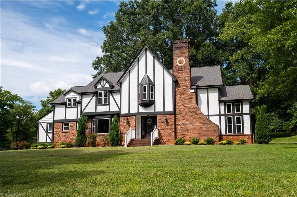 2555 Tobaccoville Road, Rural Hall, NC 27045