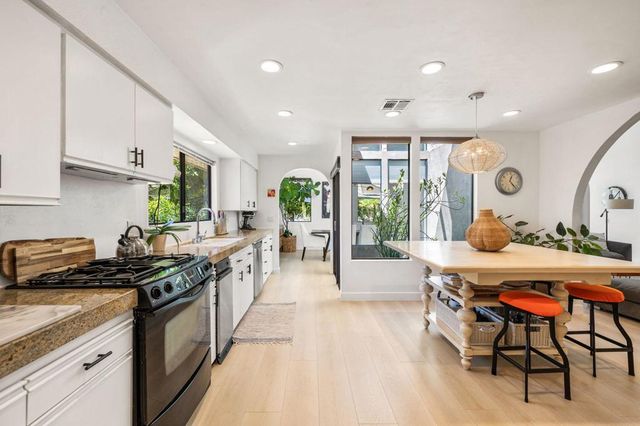 4 Lincoln Place, Rancho Mirage, CA 92270