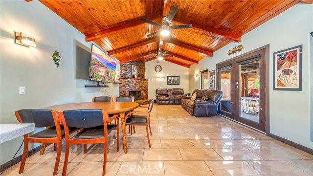 14812 Septo, San Fernando, CA 91345