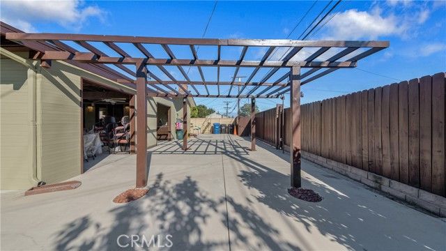 14812 Septo, San Fernando, CA 91345