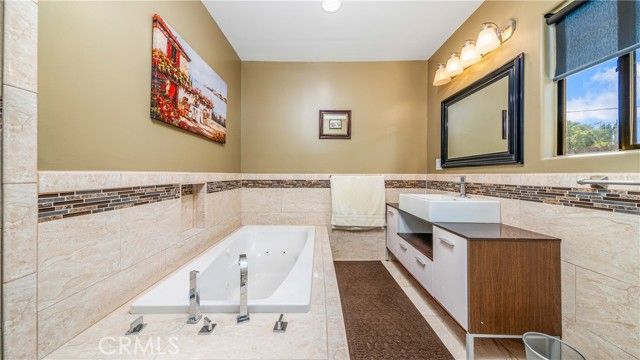 14812 Septo, San Fernando, CA 91345