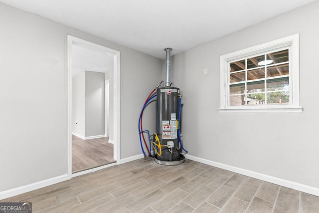 135 Forest Avenue, Bonaire, GA 31005