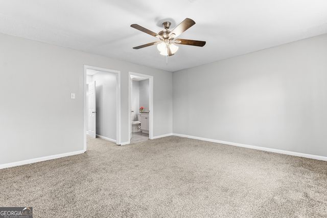 135 Forest Avenue, Bonaire, GA 31005