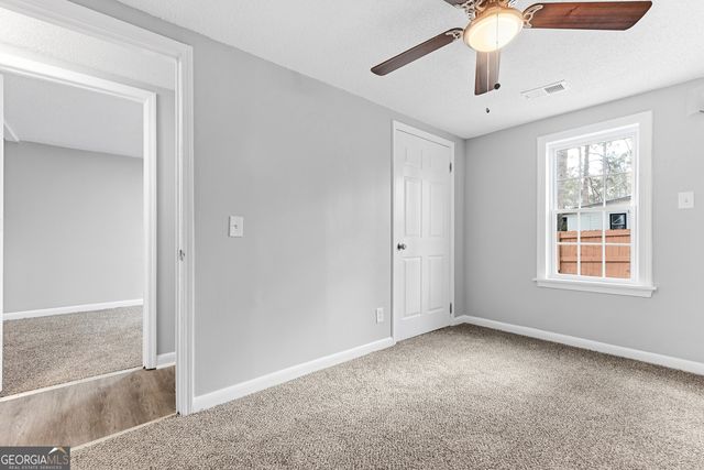 135 Forest Avenue, Bonaire, GA 31005