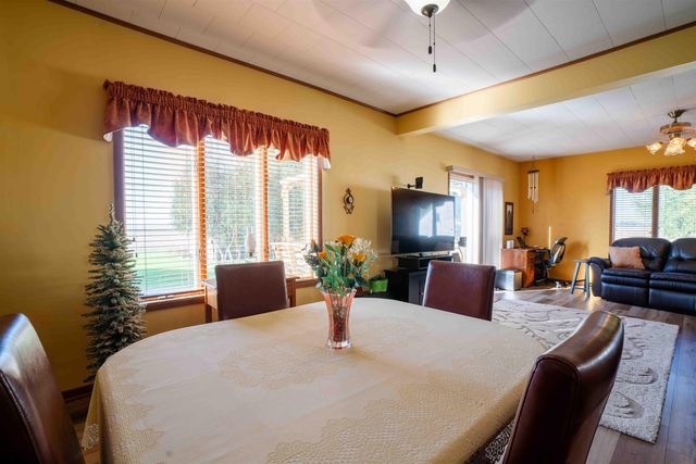 11857 L Avenue, Parkersburg, IA 50665