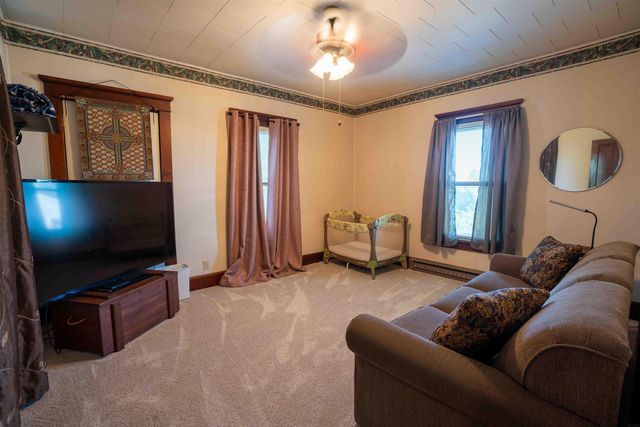 11857 L Avenue, Parkersburg, IA 50665