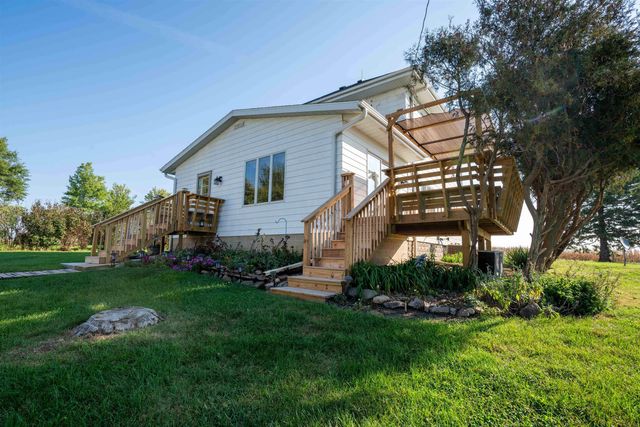 11857 L Avenue, Parkersburg, IA 50665