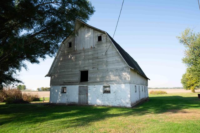 11857 L Avenue, Parkersburg, IA 50665