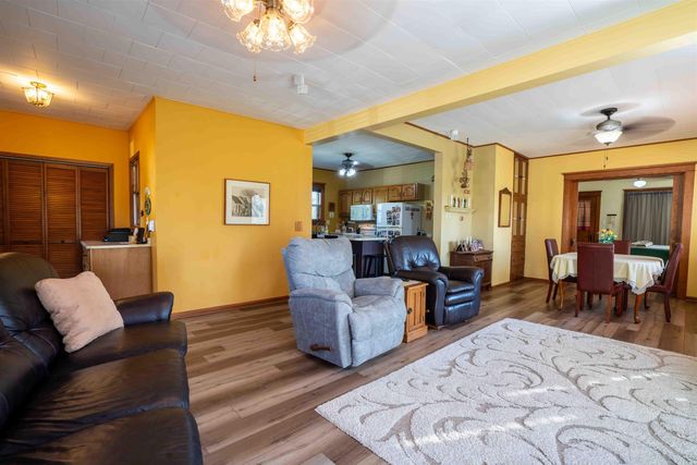 11857 L Avenue, Parkersburg, IA 50665