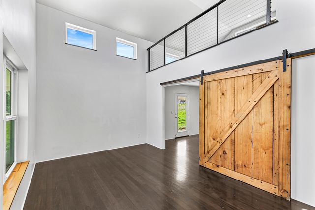 593 Crowson Road, Ashland, OR 97520