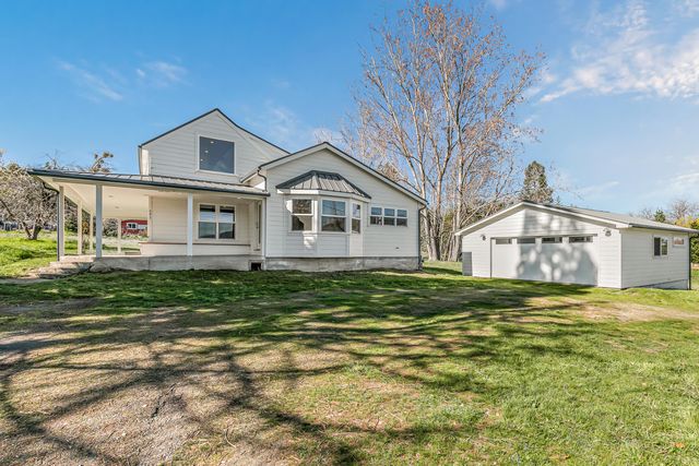 593 Crowson Road, Ashland, OR 97520