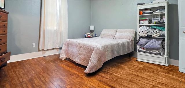 409 W 26th Street, Higginsville, MO 64037