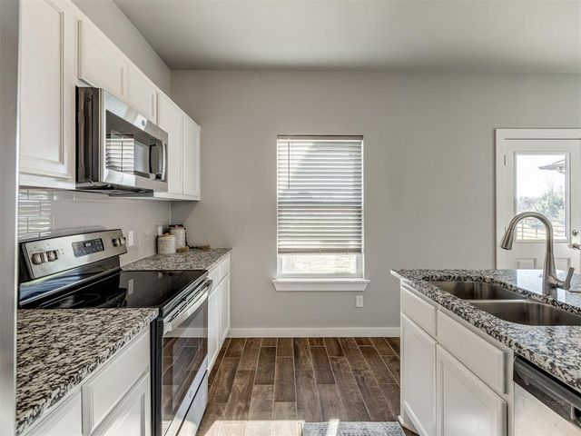 1350 N Kelley Avenue, Guthrie, OK 73044