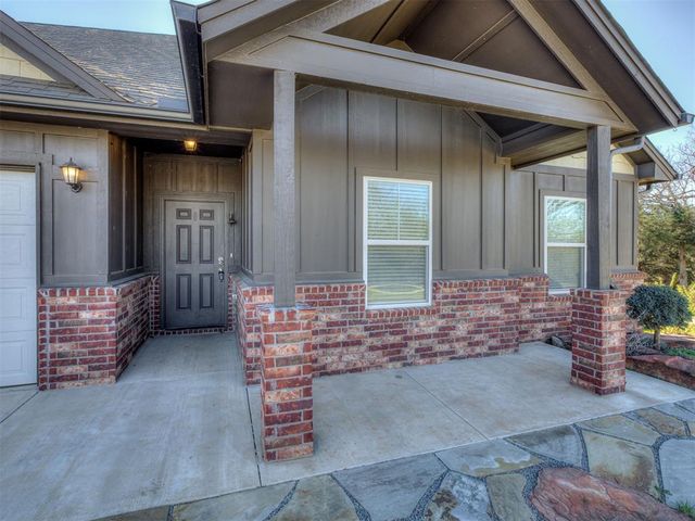 1350 N Kelley Avenue, Guthrie, OK 73044