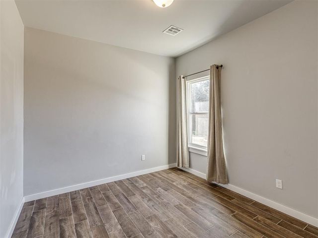 1350 N Kelley Avenue, Guthrie, OK 73044