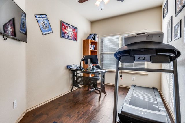 5109 Glen Meadow Drive, Arlington, TX 76001