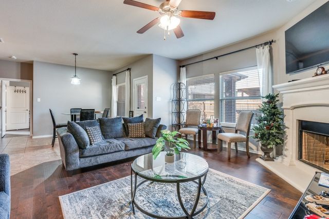 5109 Glen Meadow Drive, Arlington, TX 76001