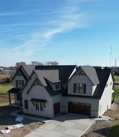 10045 Switch Grass Lane, St. John, IN 46373