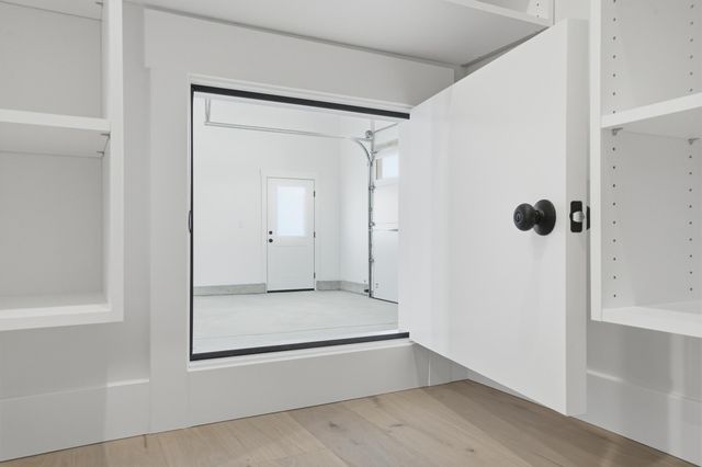 10045 Switch Grass Lane, St. John, IN 46373