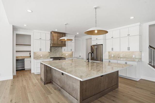 10045 Switch Grass Lane, St. John, IN 46373