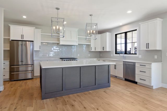 10045 Switch Grass Lane, St. John, IN 46373